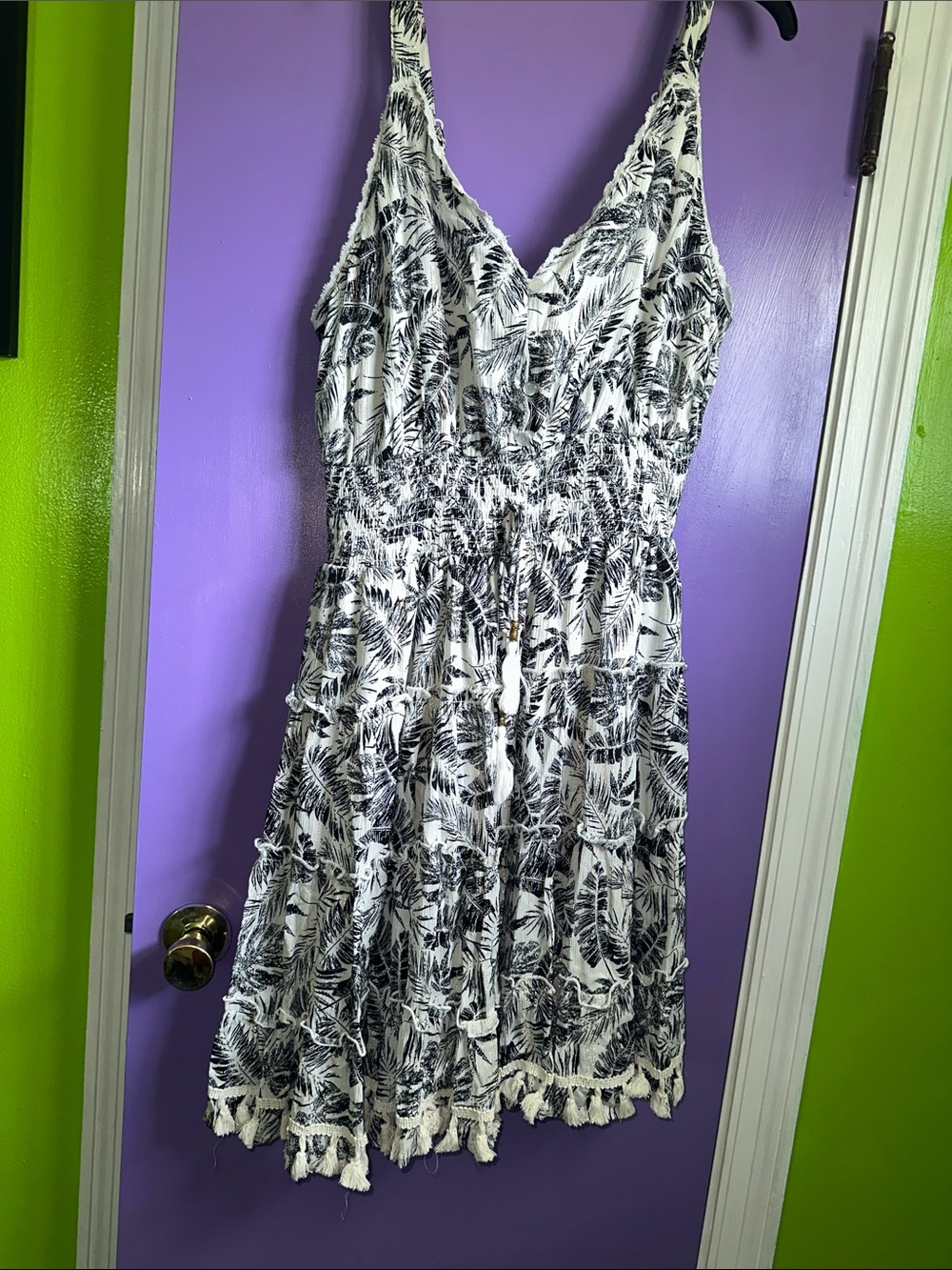 Smocked V-Neck Midi Sundress in White and Black Tropical Print missing button